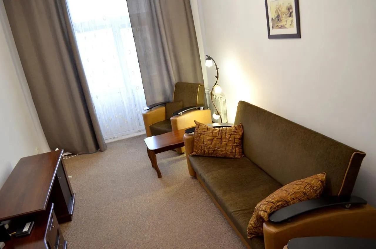 Chapayev Apartments キエフ